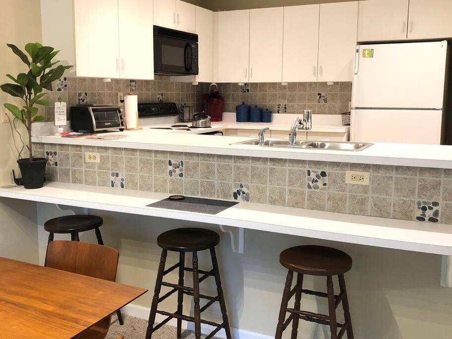 Spacious 3Br 3Ba Sleeps 8 Ski On Off Jiminy Mountain Resort 핸콕 외부 사진