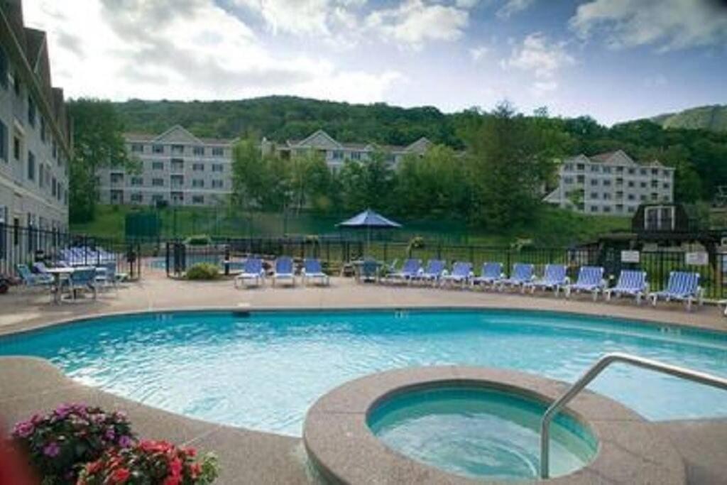 Spacious 3Br 3Ba Sleeps 8 Ski On Off Jiminy Mountain Resort 핸콕 외부 사진